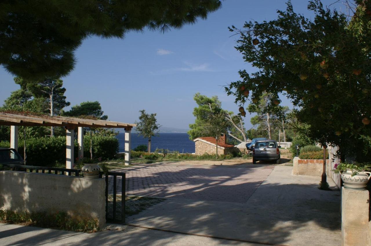 Apartments By The Sea Medici, Omis - 1046 Мимице Экстерьер фото