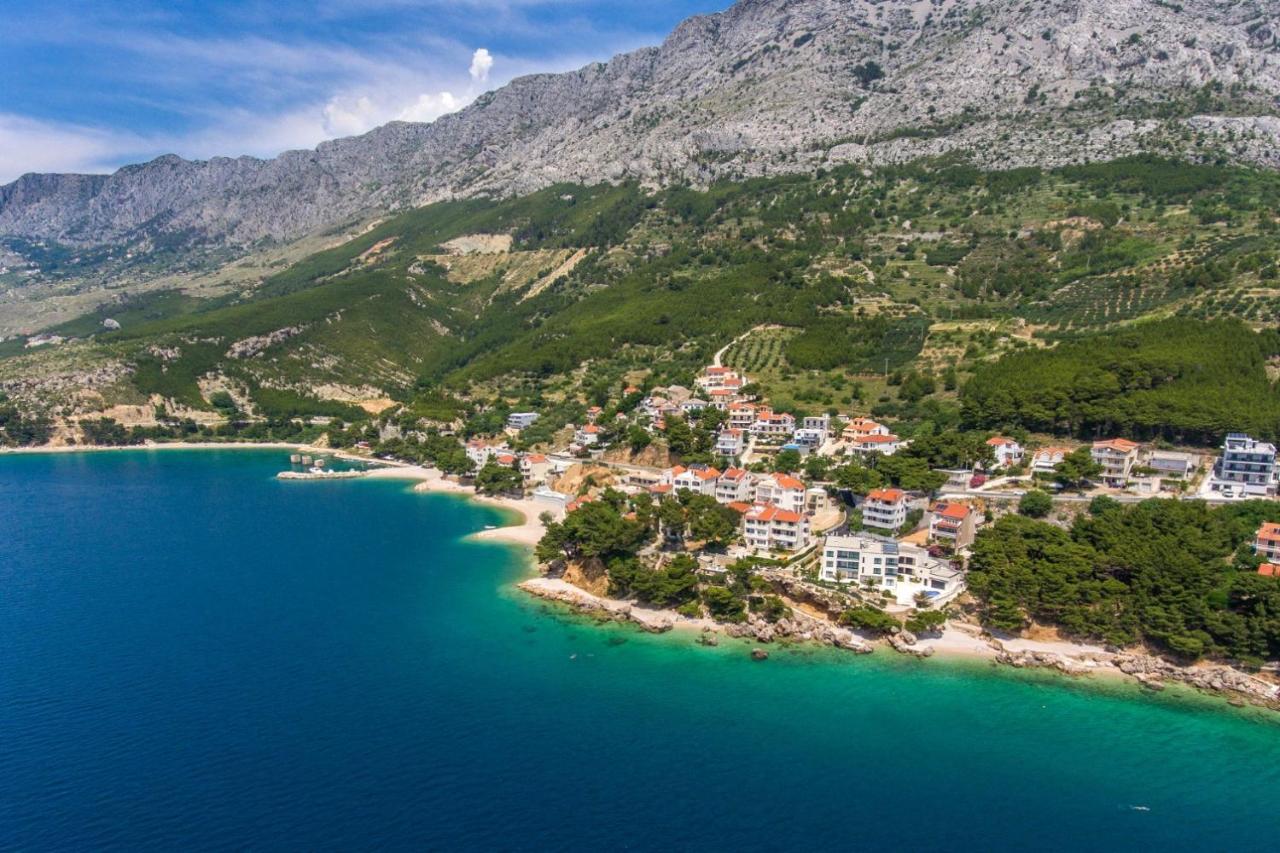 Apartments By The Sea Medici, Omis - 1046 Мимице Экстерьер фото